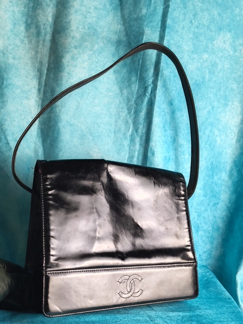 CHANEL Black Patent Leather Red CC Stitch Shoulder Strap Bag Purse 90's Y2K